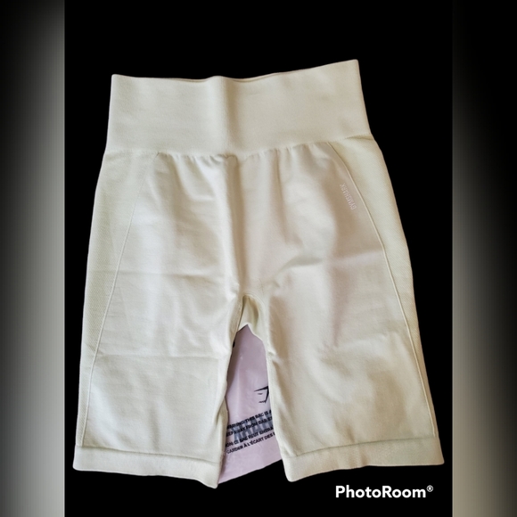 Gymshark Cycle Shorts - Picture 1 of 8